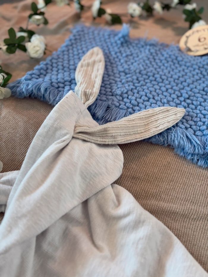 Combinaison taille 6 mois lapin - photo numéro 4