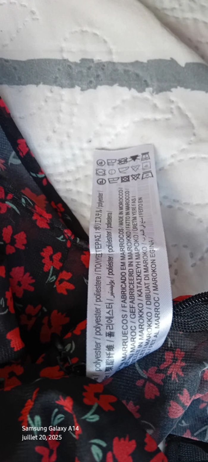 Blouse en voile col en V imprimé fleurs noir et rouge femme M bershka - photo numéro 19