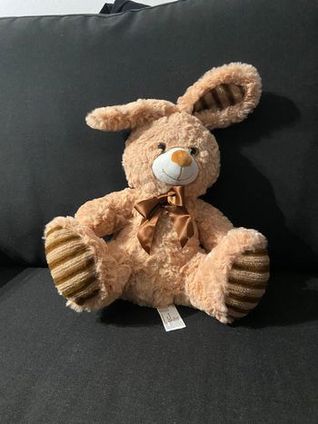 Lapin en peluche