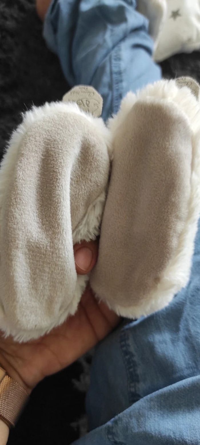 Petits chaussons lapin tout doux - photo numéro 6