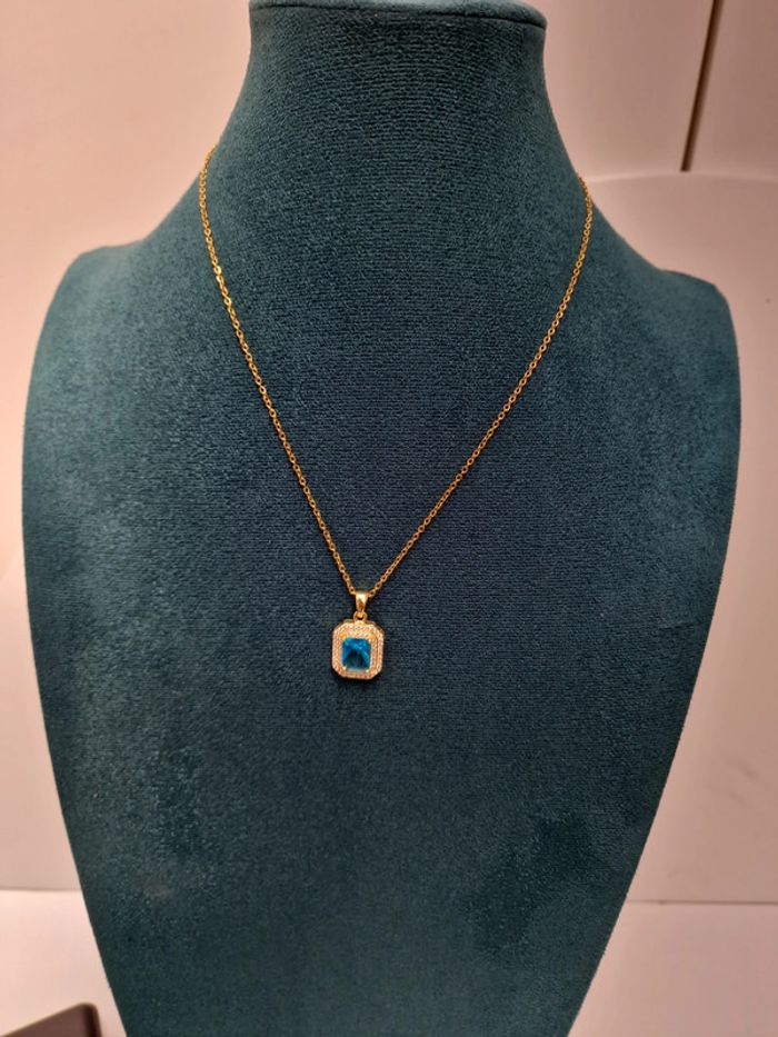 Collier Acier Doré Pendentif Pierre Bleue Cristal - photo numéro 18