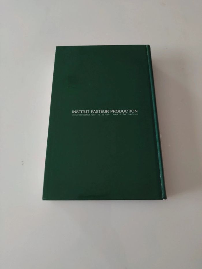 Livre de biologie - photo numéro 2