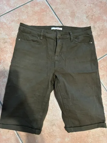 Short camaïeu kaki