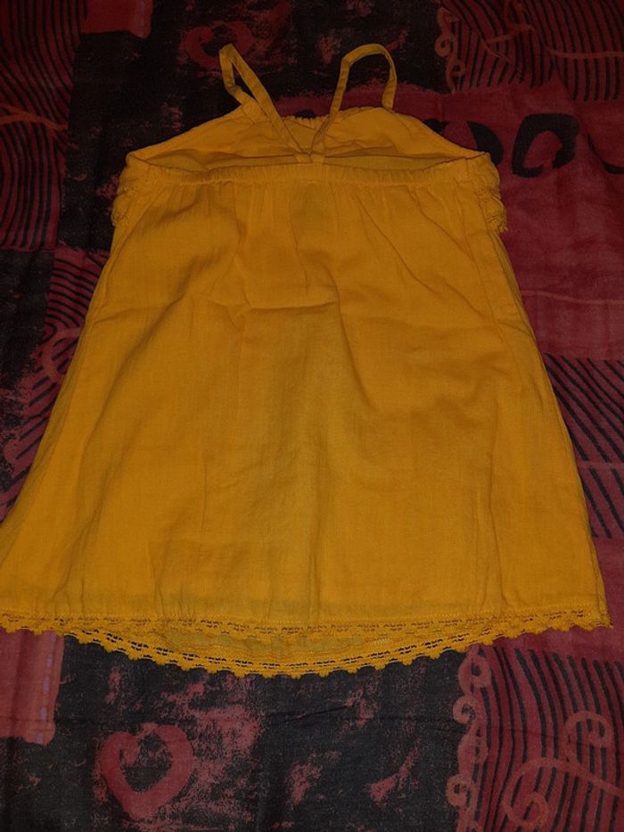 Jolie robe jaune-orange 18 mois - photo numéro 2