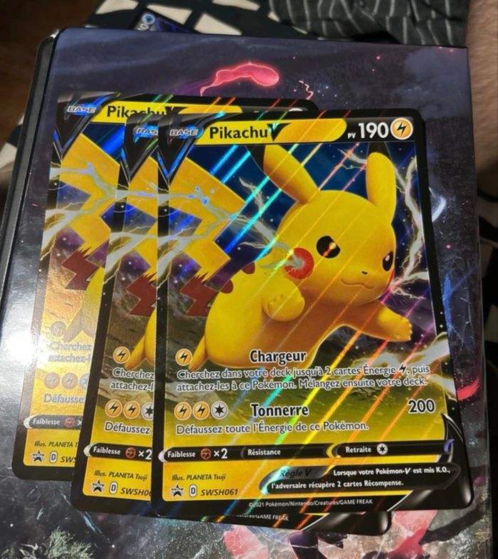 Cartes Pokémon « géantes . » - photo numéro 2