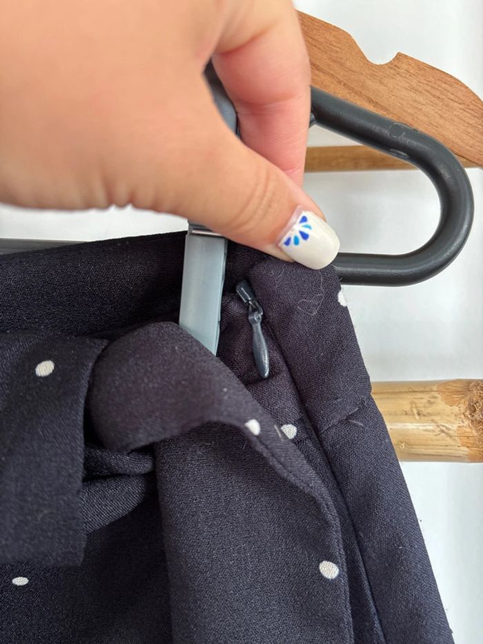 Short bleu marine à pois blanc Zara taille XS - photo numéro 5