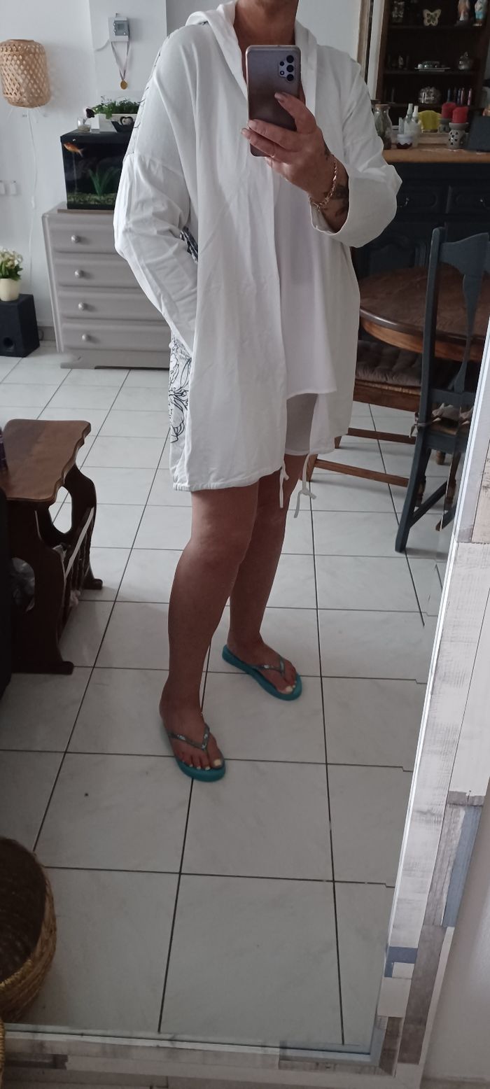 Très jolie veste à capuche femme T U - photo numéro 3