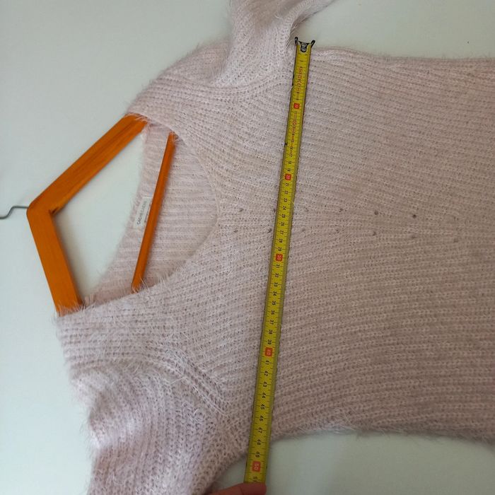 Pull doux doux a "poils" - photo numéro 4