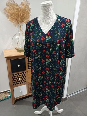 Robe tissaia taille 42