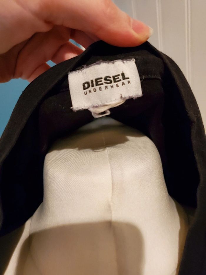 T shirt diesel - photo numéro 3