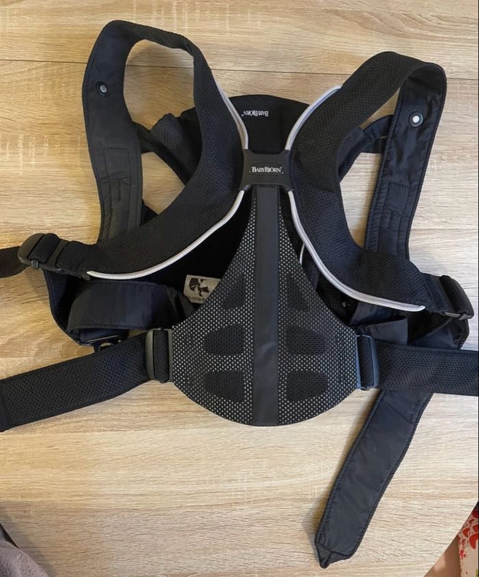 Porte bébé - photo numéro 2