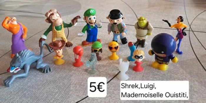 Lot de figurines personnages de dessins animés - photo numéro 2