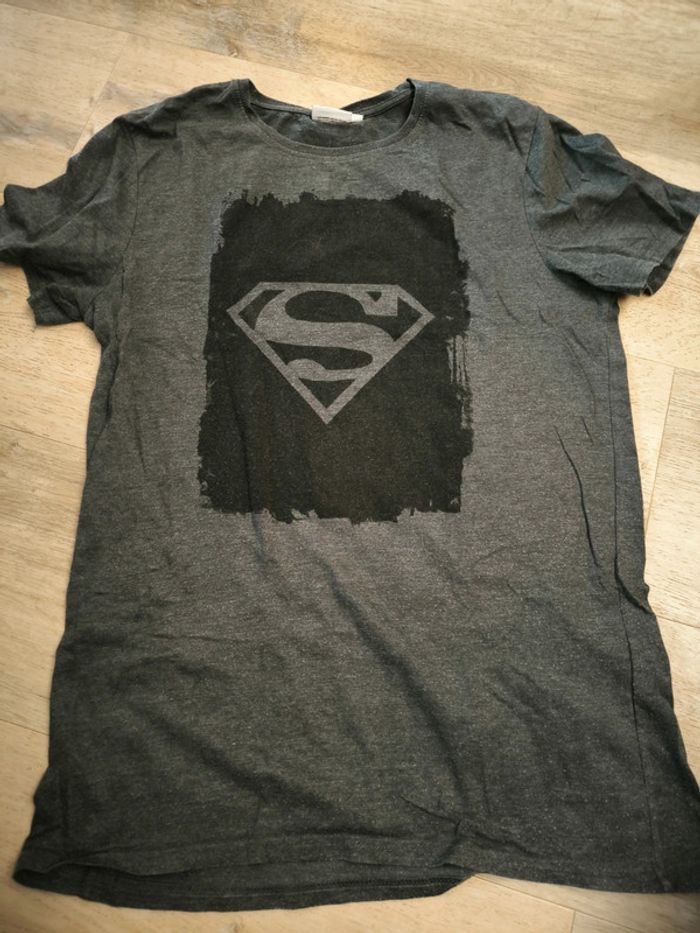 Tee shirt superman M
