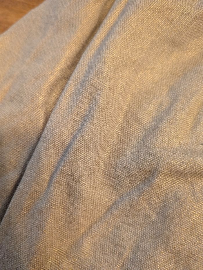 Jupe beige irisée 10 ans - photo numéro 3