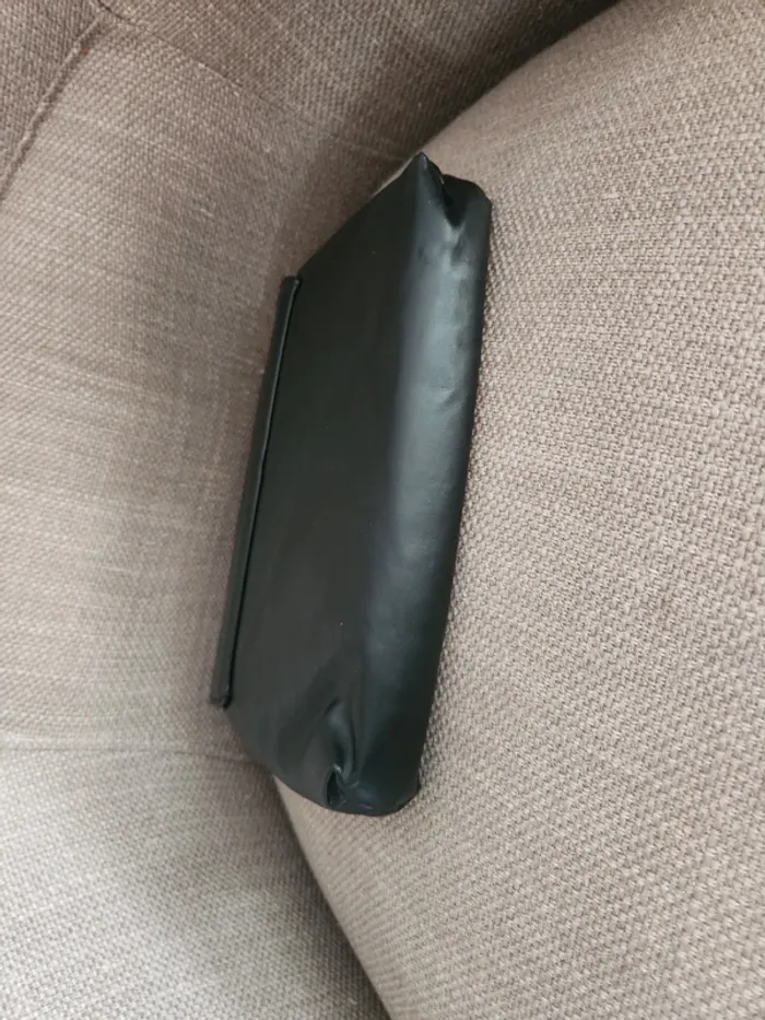 Petite pochette noire neuve - photo numéro 3