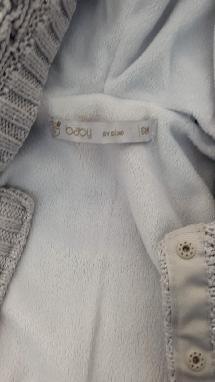 Gilet capuche - photo numéro 4