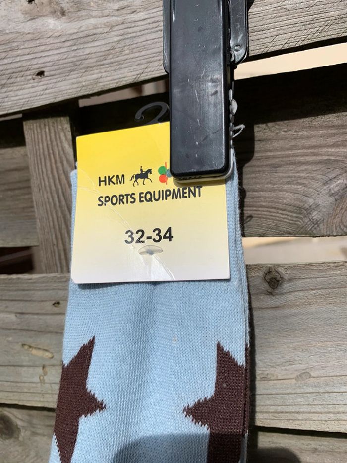 Chaussettes bleu ciel étoiles 🧦 Neuve et haute pointure 31/34 - photo numéro 2