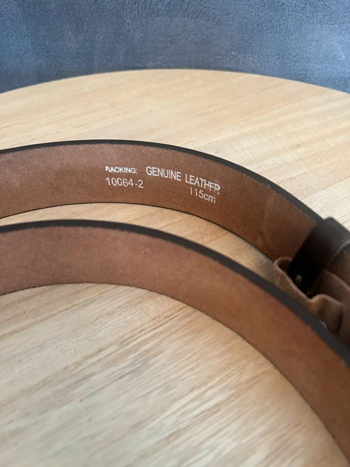 Ceinture véritable cuir 115cm neuve avec étiquette - photo numéro 4