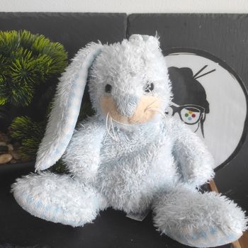 peluche plush bleu blanc neige lapin carreaux ajena billes  Poils