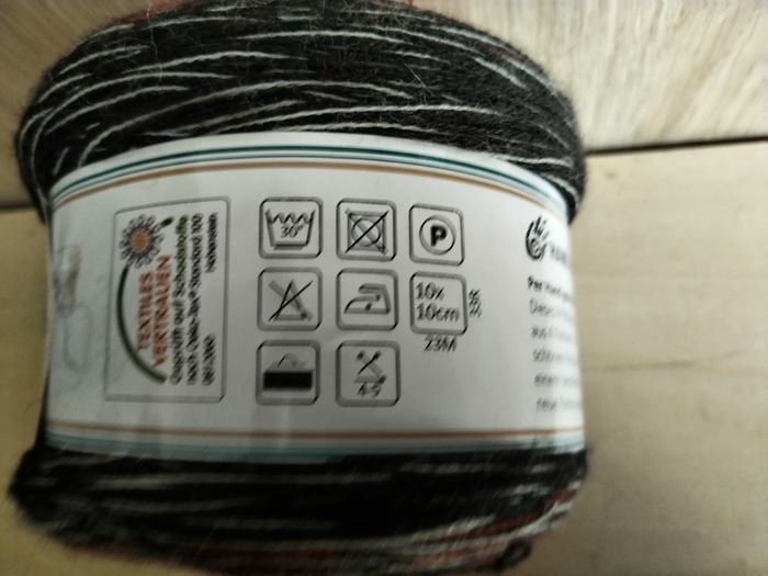 Pelote Laine Cake spécial Châle - photo numéro 2