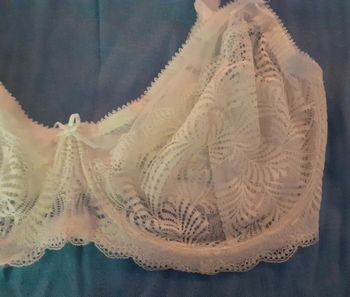Soutien-gorge avec armatures 115F