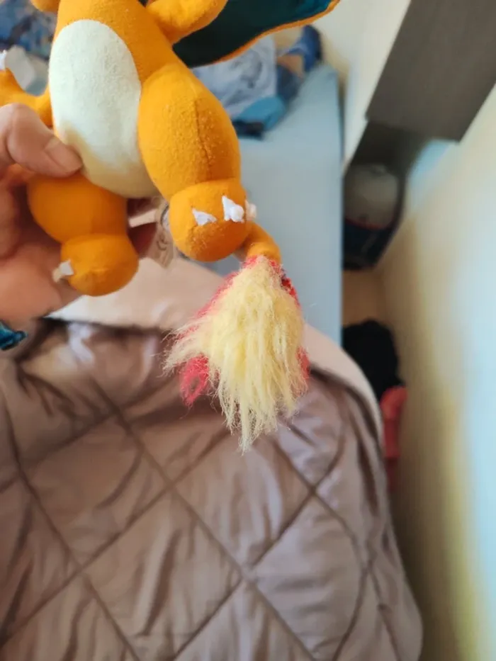Peluche pokemon dracaufeu - photo numéro 4