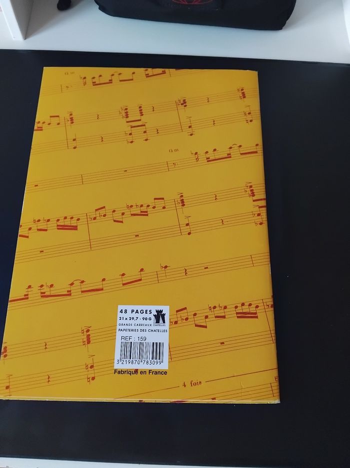 Cahier de musique 48 pages 21×29,7 - photo numéro 2