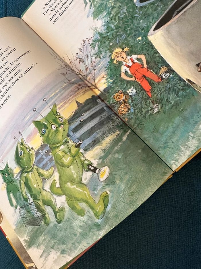 Caroline et les extraterrestres livre Pierre Probst Hachette Jeunesse difficilement trouvable - photo numéro 3