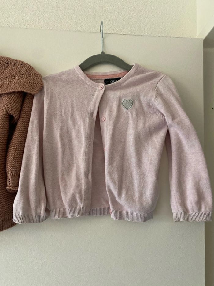 2 vestes 18 mois - photo numéro 3