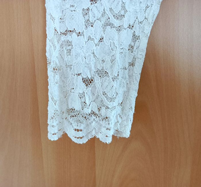 T shirt ivoire en dentelle a manches longues. La Boutique. Taille 44 - photo numéro 5