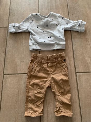 Ensemble pantalon et sweat-shirt