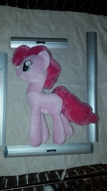 Petit poney peluche