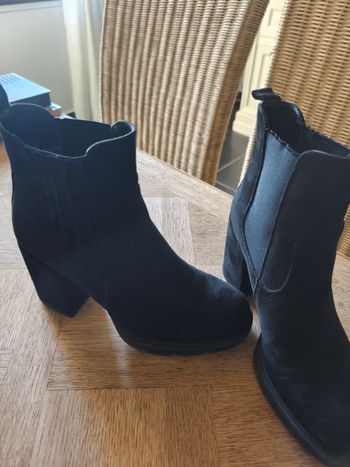 Boots 38