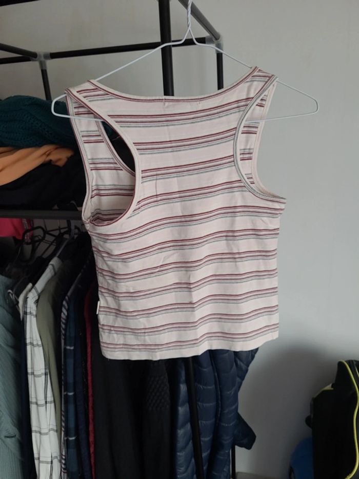 👚débardeur court Décathlon taille 38👚 - photo numéro 2