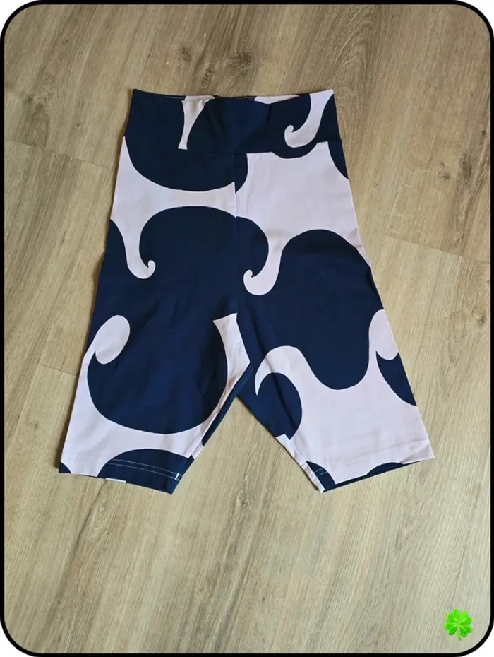 Short cycliste  Adidas Marimekko taille XS