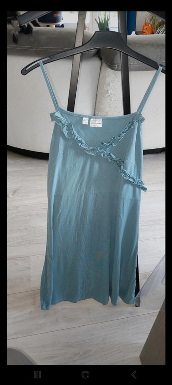 Petite robe Bonprix taille 42/44 neuve jamais portée. Couleur bleu gris.