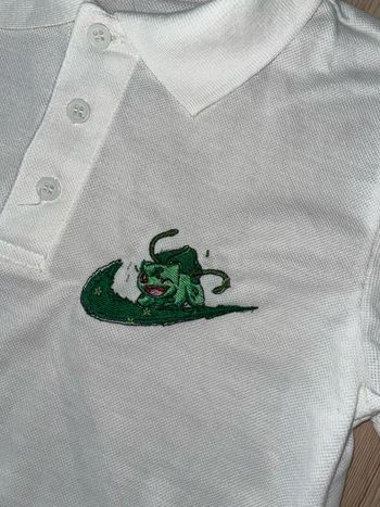 Polo Pokémon broder