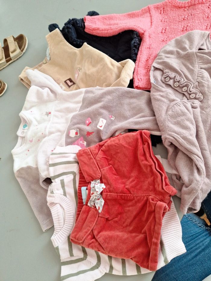 Lot 3 mois filles - photo numéro 2