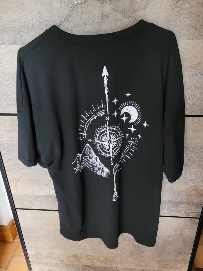 Tee-shirt noir large taille S  Shein - photo numéro 4