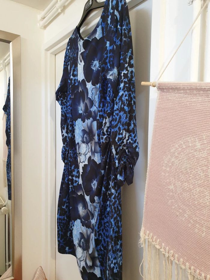 Robe fluide K-Design Taille M - photo numéro 2