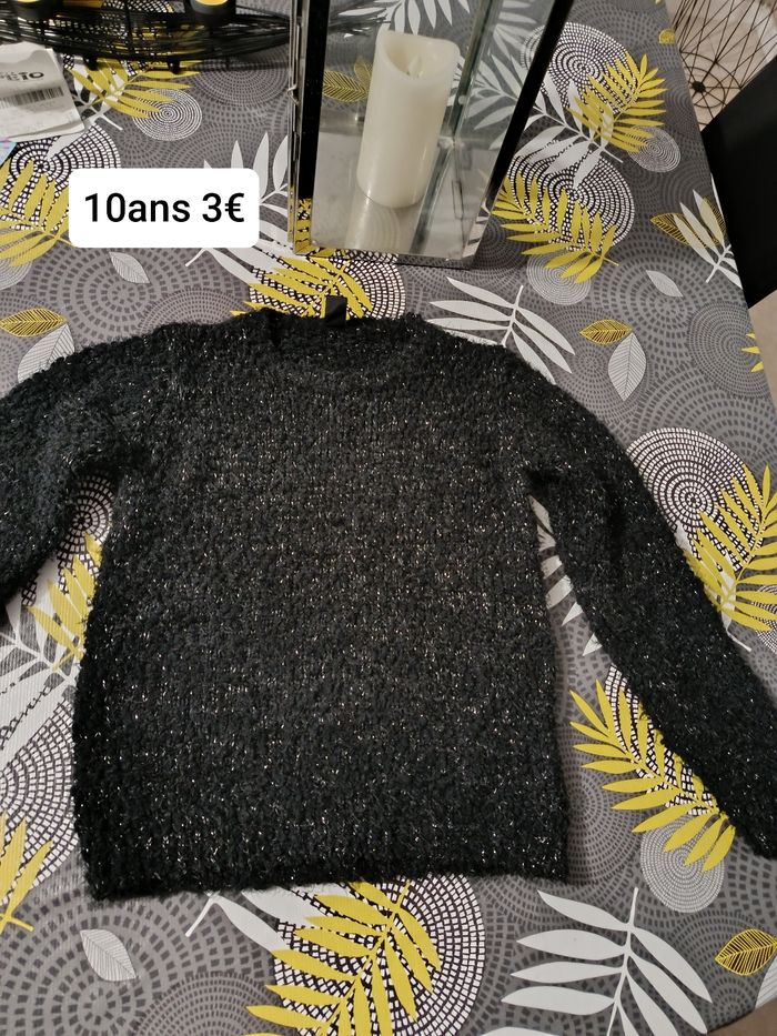 Pull noir