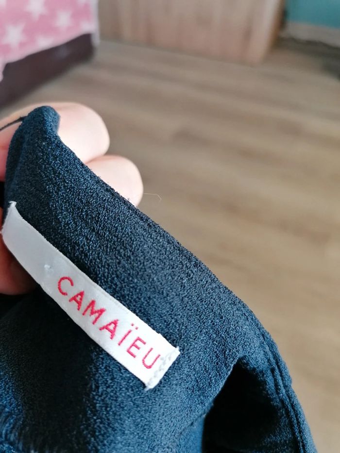 Robe noire - photo numéro 2