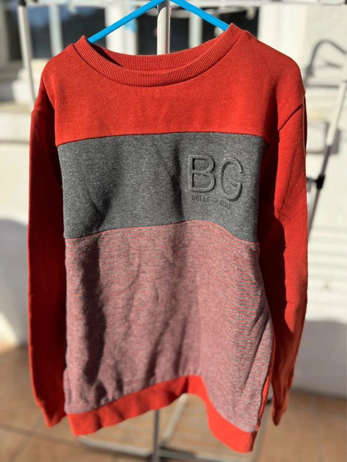Sweat orange Kiabi 10 ans