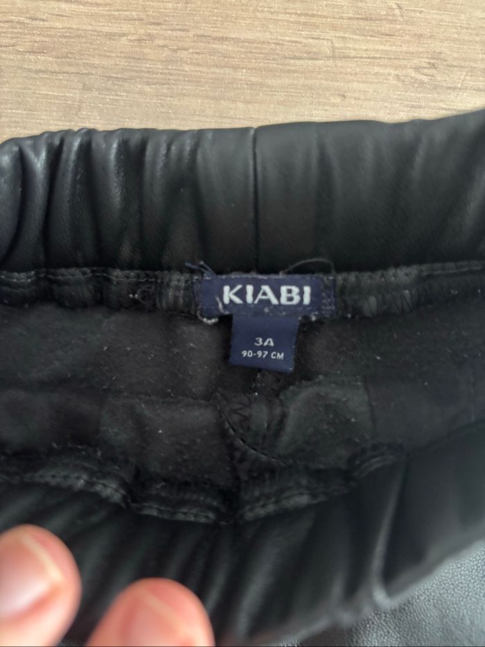 Short cuir fille taille 3 ans - photo numéro 3
