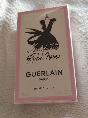 La petite robe noire Guerlain
