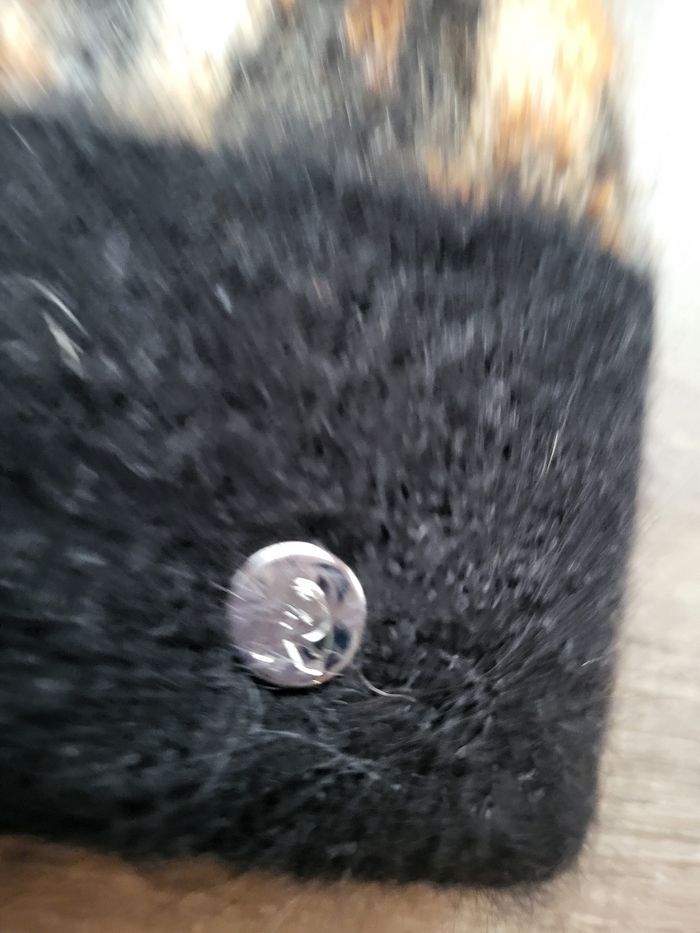 Bonnet collaboration h&M  paco rabanne - photo numéro 4