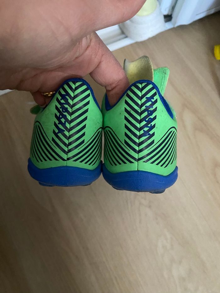 Chaussure de foot - photo numéro 5