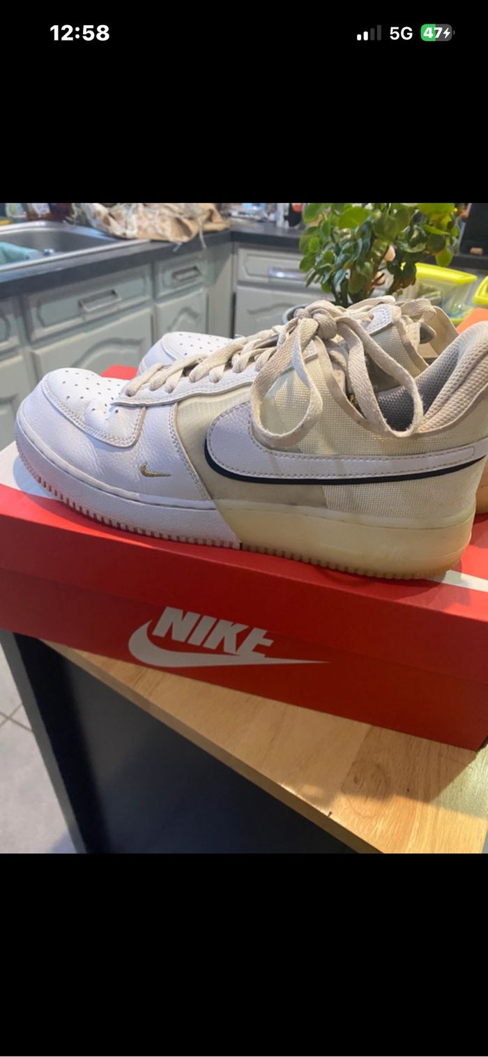 Chaussure Nike homme air force one taille 43 - photo numéro 2