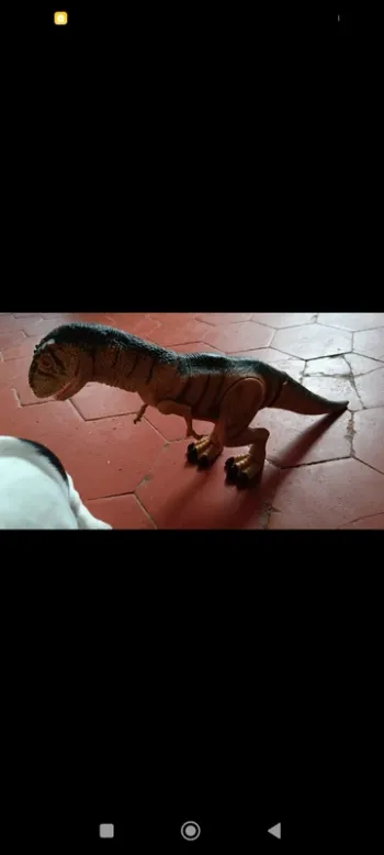 Dinosaure articulé