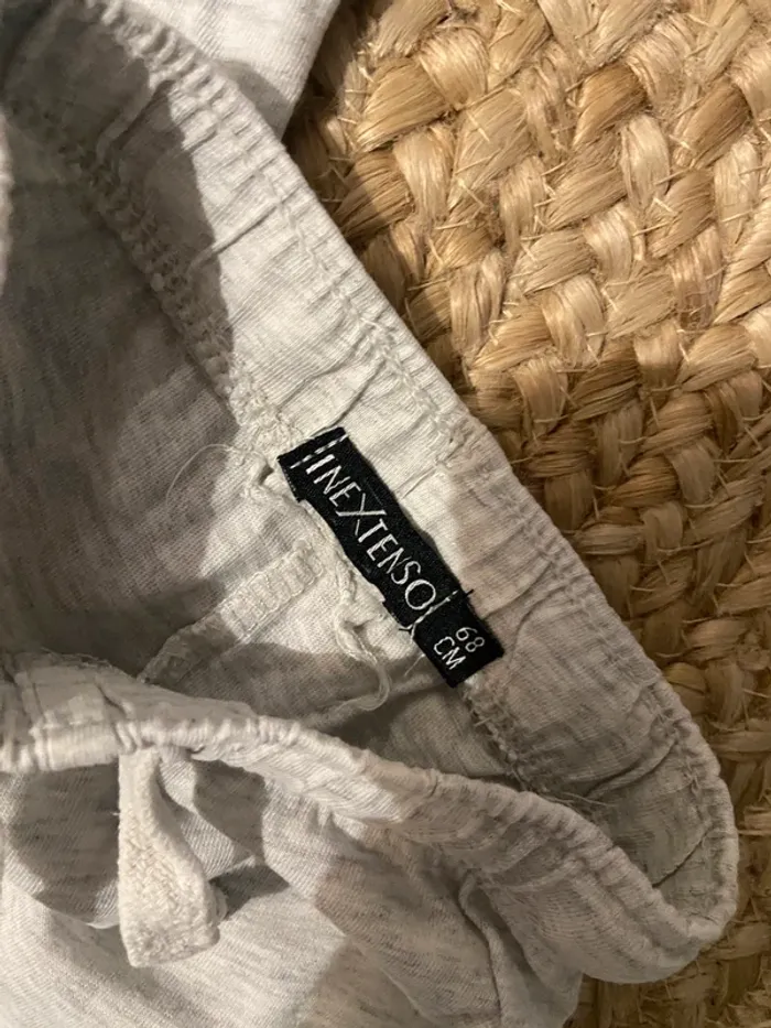 Ensemble 2 pièces ou pyjama taille 6 mois - photo numéro 4